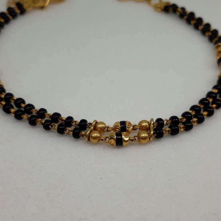 22Ct Black Beads Ladies Bracelet lk/682/12